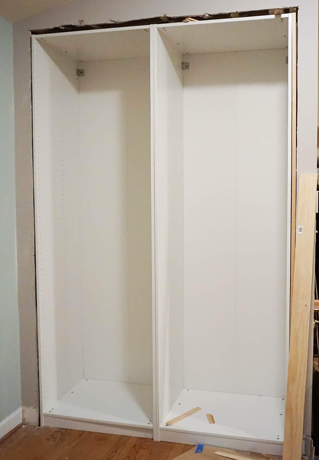 Updating a 1980’s Reach-In hall closet Part 2 - Installing A Pax System ...